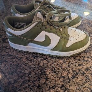 Nike Green and White Sneakers